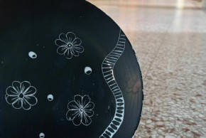 Visite-atelier - Sgraffite sur porcelaine